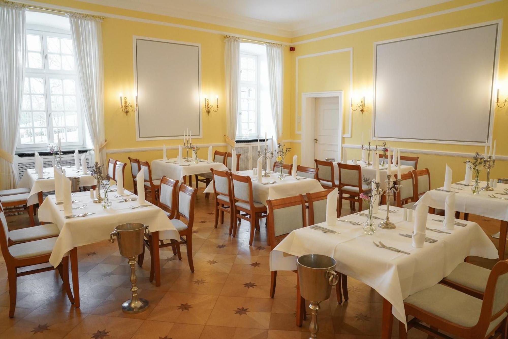 Hotel Schloss Hoehnscheid Bad Arolsen Luaran gambar